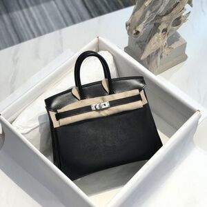 Hermès Birkin 32 Black Box bag
